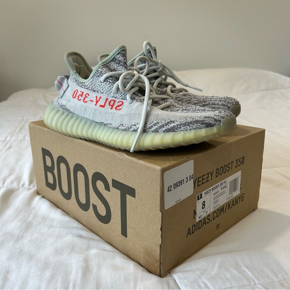 Yeezy Boost 350 - Picture 2 of 9